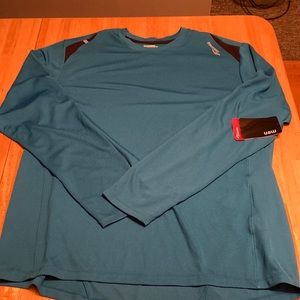 Saucony light blue running shirt size XXL